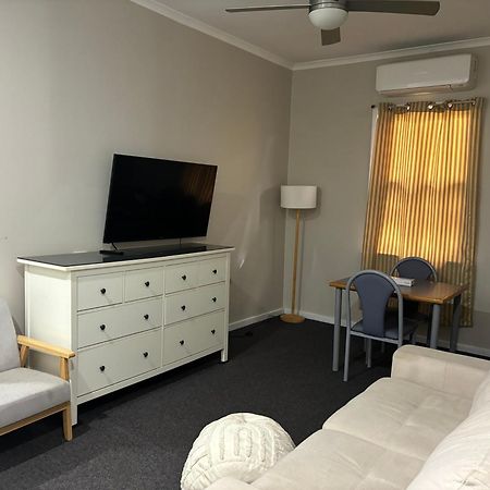 Broken Hill Tourist Lodge Екстер'єр фото
