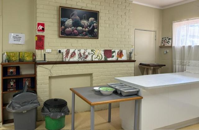 Broken Hill Tourist Lodge Екстер'єр фото